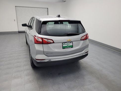 Used 2018 Chevrolet Equinox LS FWD image 6