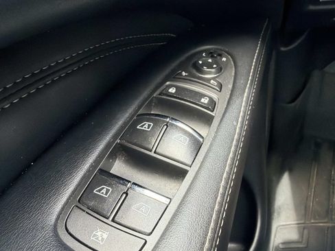 Used 2019 INFINITI QX60 Luxe AWD/4WD image 22