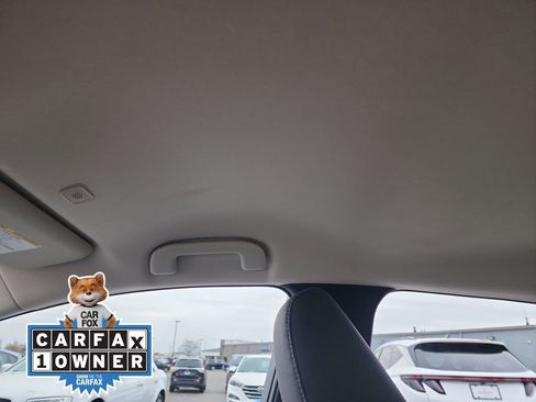 Used 2025 Toyota Corolla LE image 27