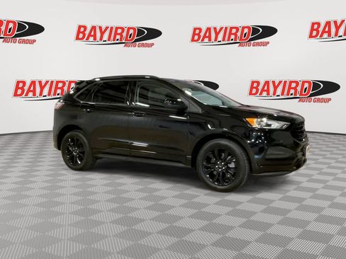 Used 2024 Ford Edge SE w/ Black Appearance Package AWD/4WD image 2