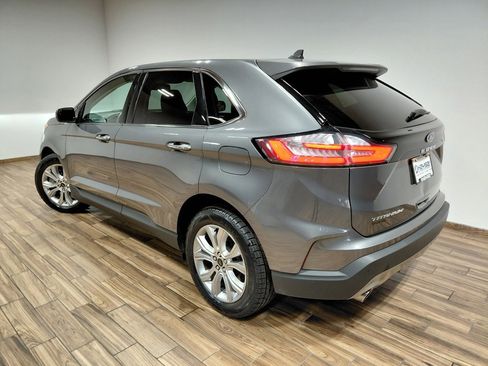Used 2024 Ford Edge Titanium image 19