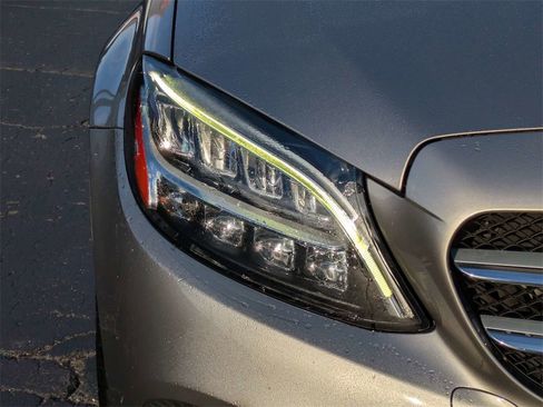 Used 2020 Mercedes-Benz C 300 Sedan image 10