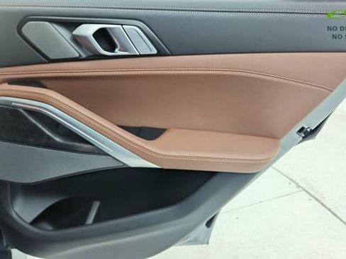 Used 2025 BMW X6 M60i AWD/4WD image 28