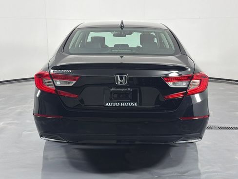 Used 2018 Honda Accord LX image 5