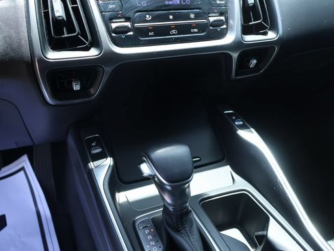 Certified 2023 Kia Sorento S FWD image 35