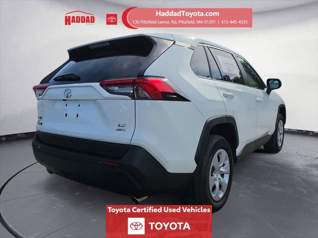 Certified 2024 Toyota RAV4 LE AWD/4WD image 6