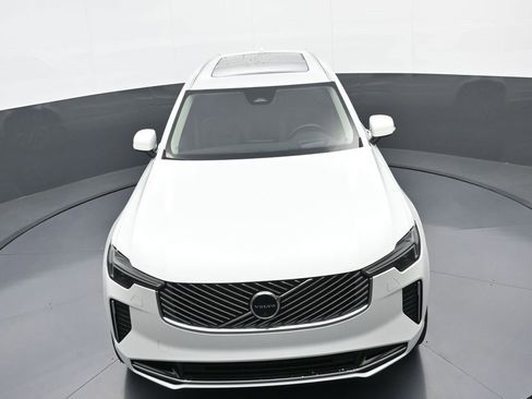 Used 2025 Volvo XC90 T8 Ultra w/ Protection Package image 31