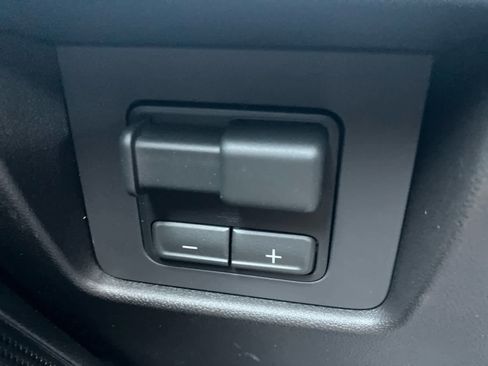 New 2026 GMC Canyon Elevation RWD image 14