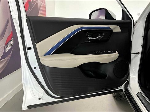 Used 2025 Acura ADX A-Spec image 25