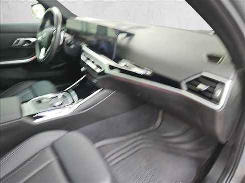Used 2023 BMW 330i Sedan w/ Driving Assistance Package RWD image 21