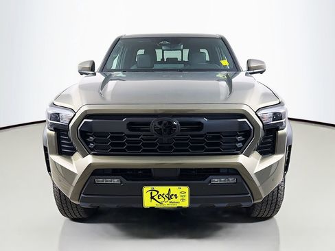 New 2026 Toyota Tacoma TRD Off-Road AWD/4WD image 2