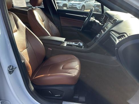 Used 2020 Ford Fusion Titanium FWD image 23