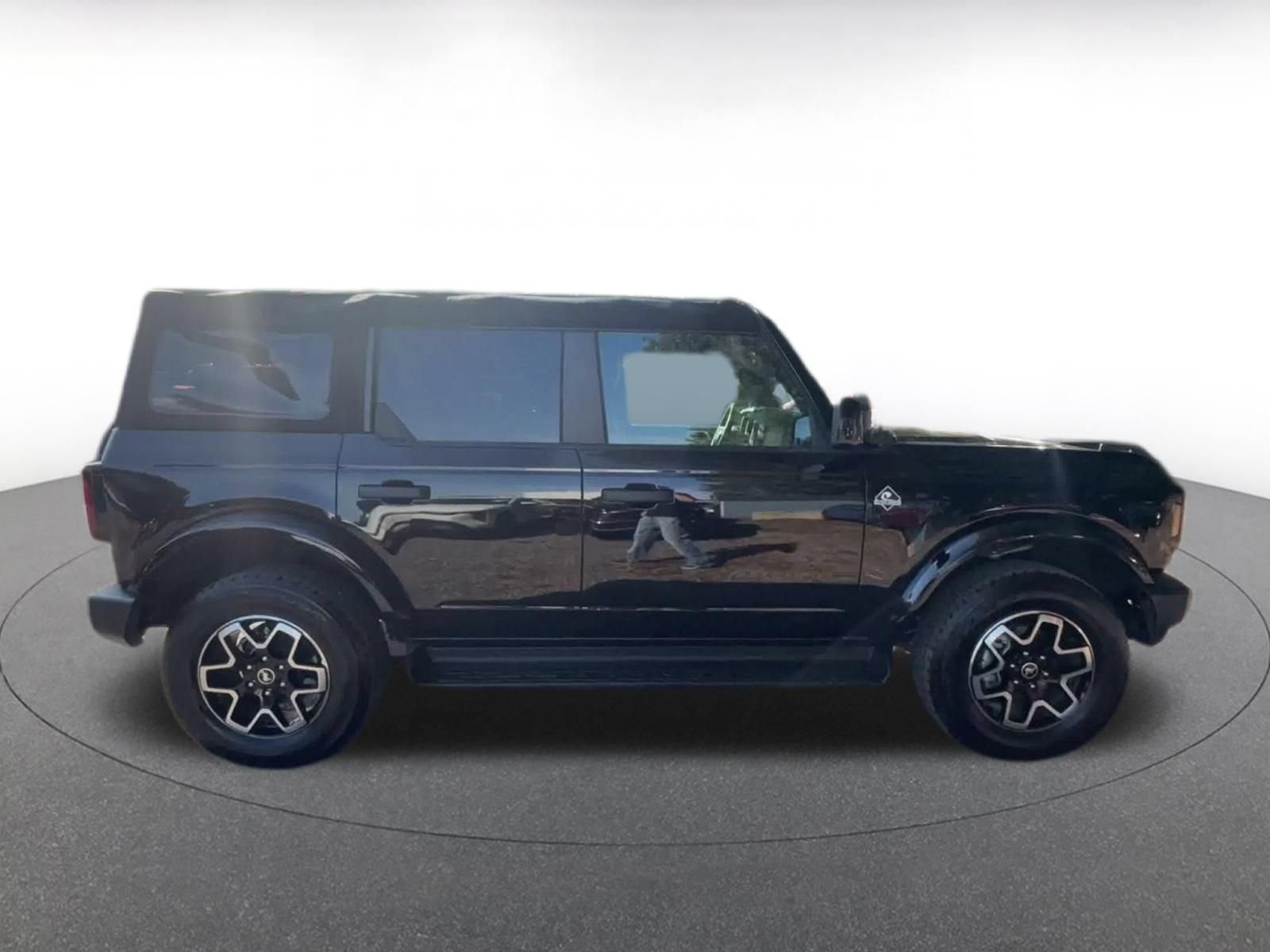 Used 2026 Ford Bronco Outer Banks AWD/4WD image 15