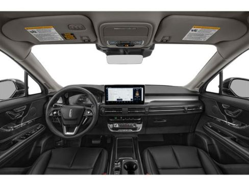 Used 2023 Lincoln Corsair AWD w/ Equipment Group 101A image 8