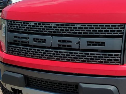 Used 2012 Ford F150 Raptor w/ Raptor Luxury Pkg image 12