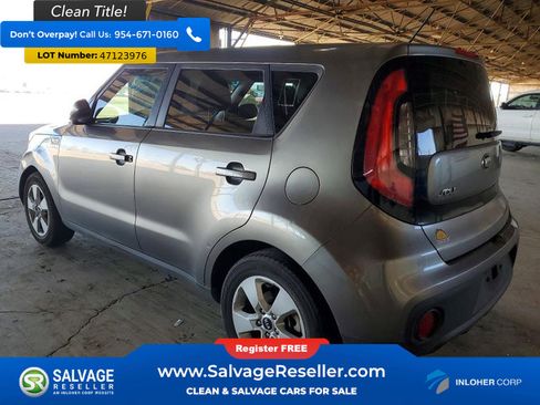 Used 2018 Kia Soul image 3