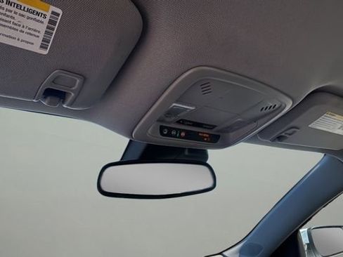 Used 2024 Chevrolet Malibu LT FWD image 27