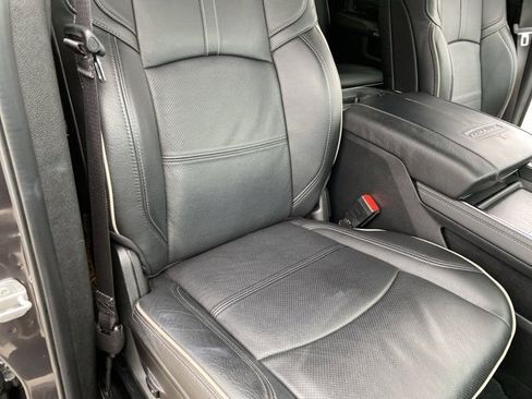 Used 2022 RAM 2500 Limited image 37