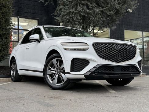 Used 2022 Genesis GV70 3.5T Sport w/ Sport Advanced Package image 8