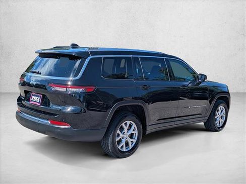 Used 2021 Jeep Grand Cherokee L Limited AWD/4WD image 5