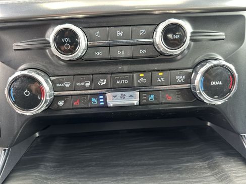 Certified 2024 Ford F150 Lariat w/ Bed Utility Package AWD/4WD image 29