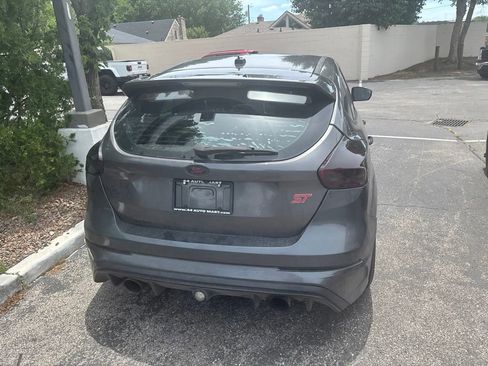 Used 2015 Ford Focus ST w/ Equipment Group 402A FWD image 5