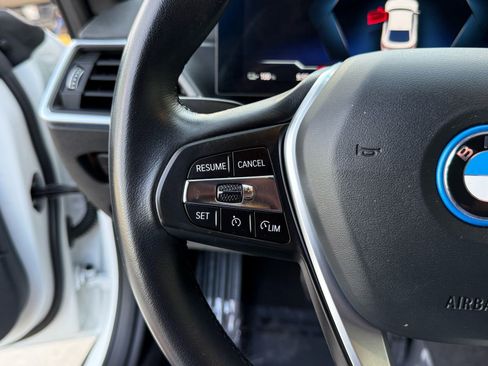 Certified 2023 BMW i4 eDrive40 image 28