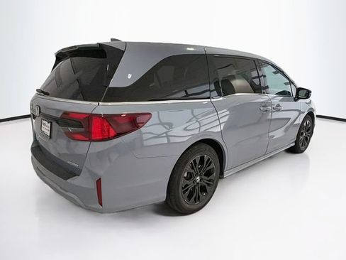 Used 2025 Honda Odyssey Sport-L image 7