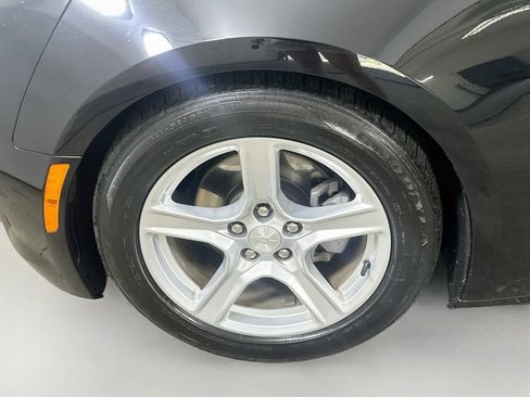 Used 2023 Chevrolet Camaro LT RWD image 8