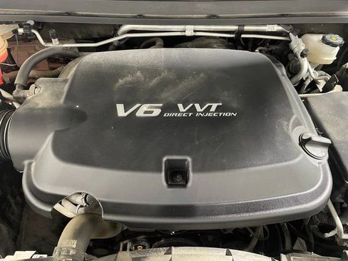 Used 2021 Chevrolet Colorado LT w/ Redline Special Edition image 23