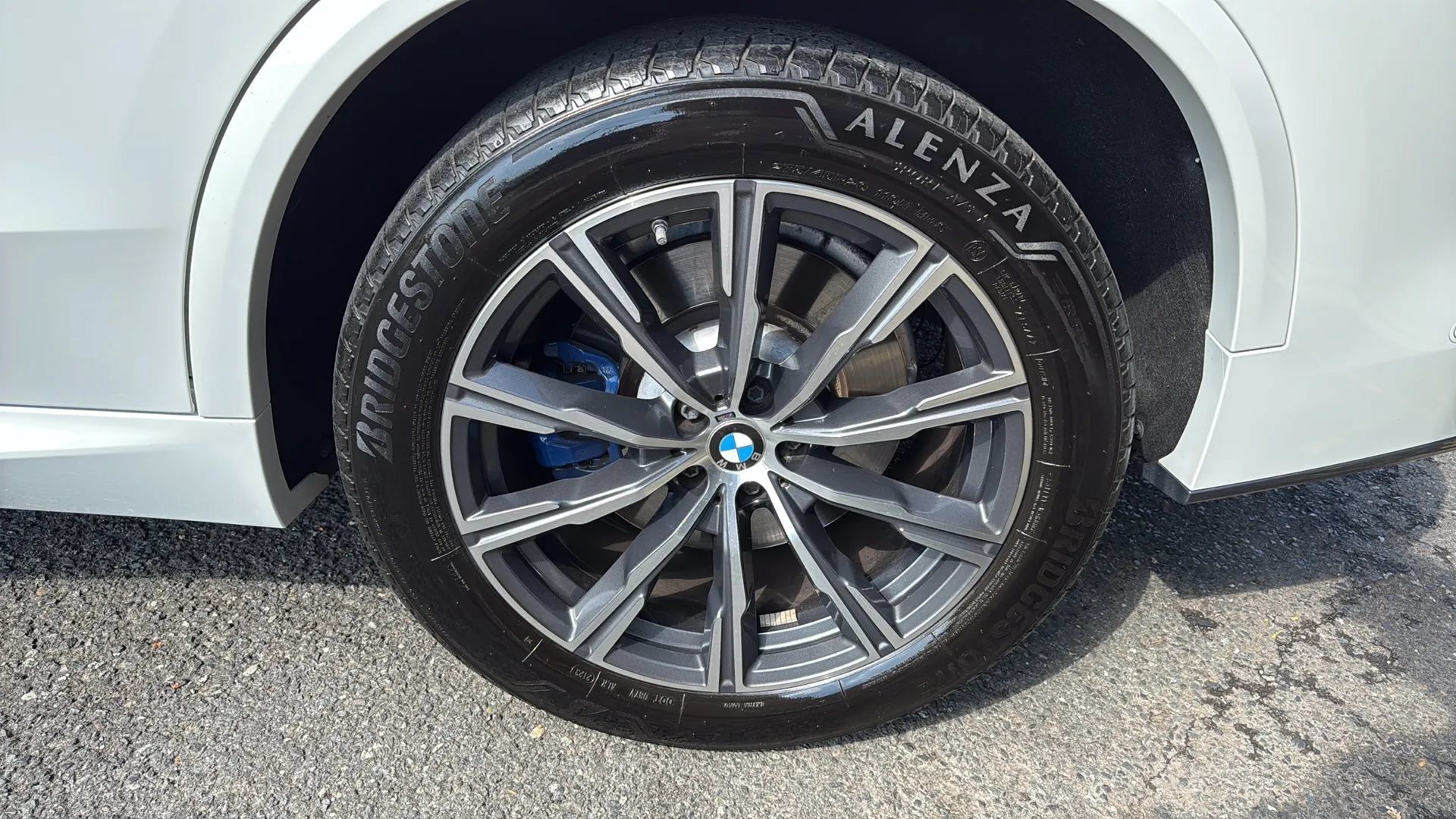 Used 2024 BMW X5 M60i w/ Climate Comfort Package AWD/4WD image 10