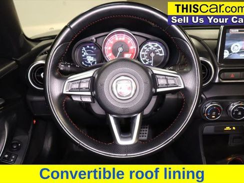 Used 2018 FIAT 124 Spider Abarth image 20