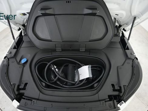 Used 2023 Volvo C40 P8 Recharge Plus AWD/4WD image 28