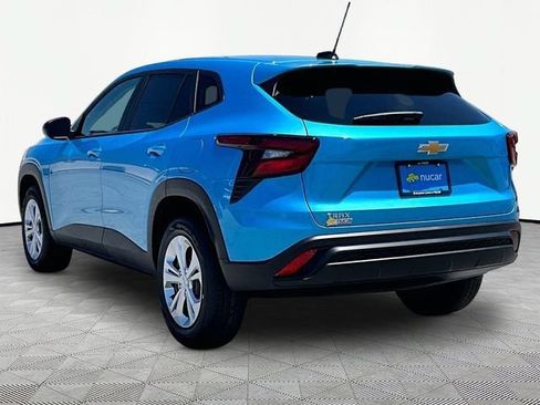 New 2026 Chevrolet Trax LS FWD image 4