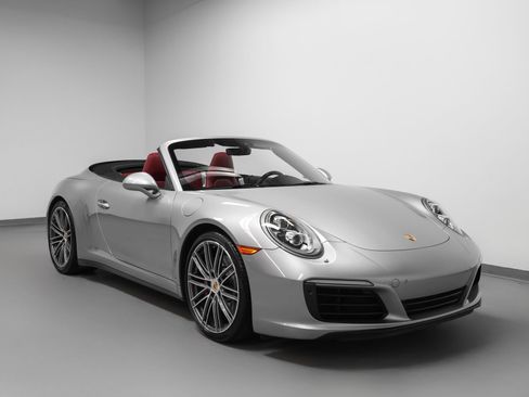 Certified 2017 Porsche 911 Carrera 4S AWD/4WD image 12