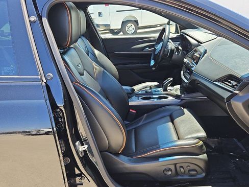 Used 2020 Cadillac CT4 V w/ Climate Package RWD image 29
