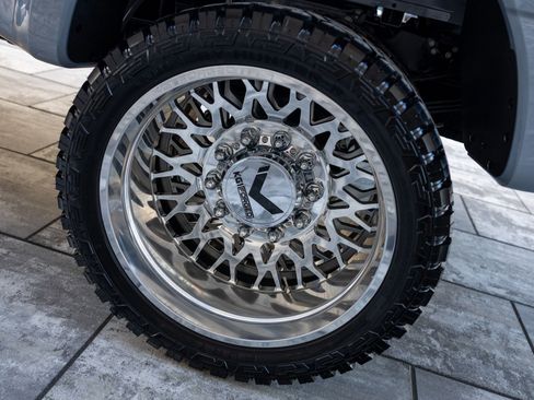 Used 2025 Ford F450 Platinum image 16