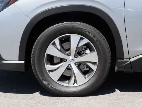 Used 2024 Subaru Ascent Premium AWD/4WD image 12