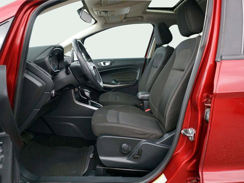 Used 2019 Ford EcoSport SE image 12