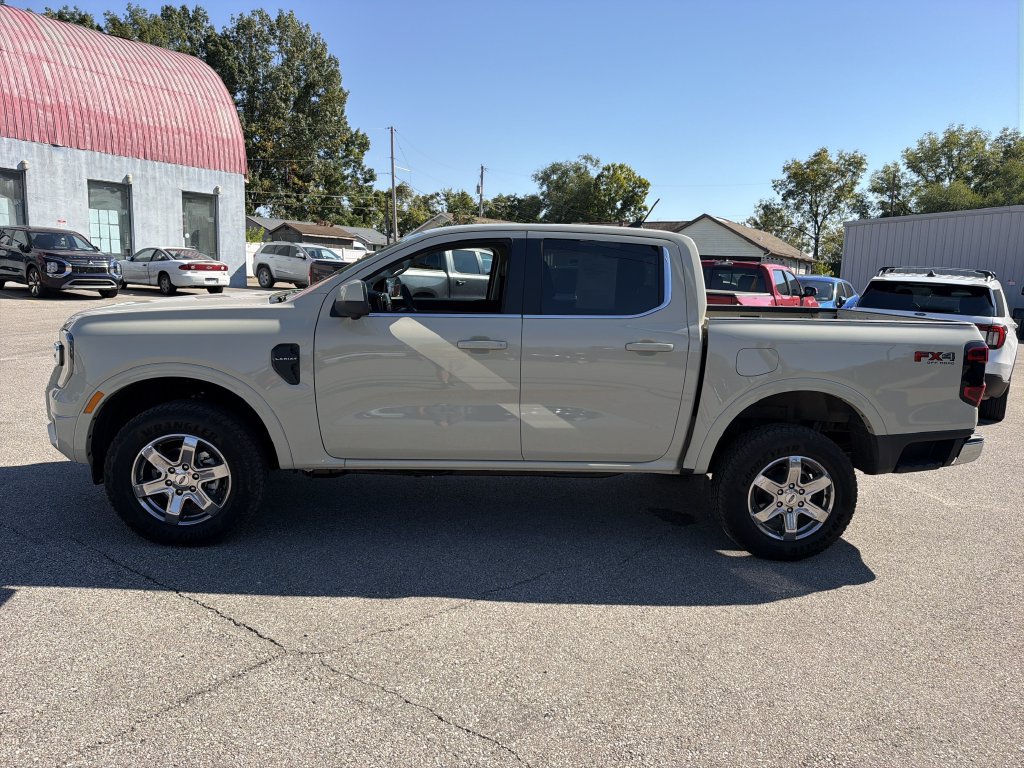 Used 2026 Ford Ranger Lariat w/ FX4 Off-Road Package AWD/4WD image 8
