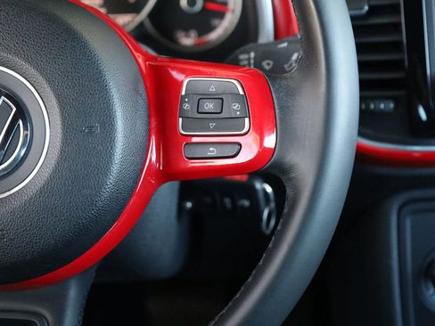 Used 2014 Volkswagen Beetle 1.8T image 26