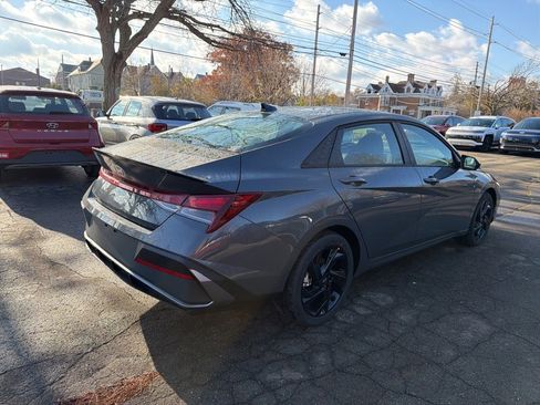 New 2026 Hyundai Elantra Sport image 7