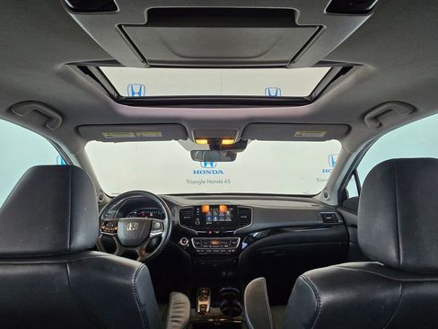 Used 2021 Honda Pilot Touring image 9