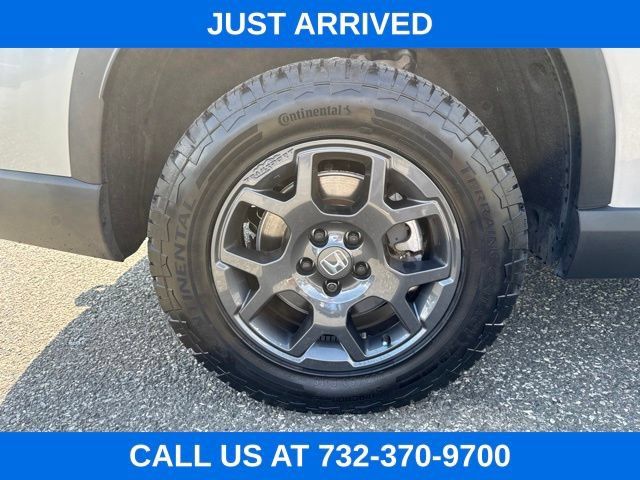 Used 2025 Honda Pilot TrailSport image 22