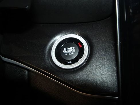 Used 2022 Jeep Grand Cherokee Laredo w/ Luxury Tech Group I image 14