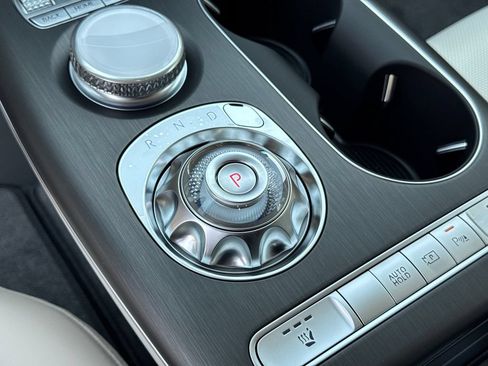 New 2026 Genesis GV60 RWD image 34