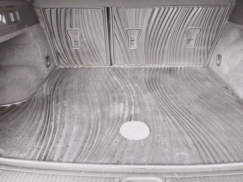 Used 2023 Buick Envision Essence w/ Sport Touring Package image 23