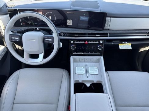 New 2026 Hyundai Santa Fe Calligraphy image 9