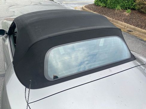 Used 2003 BMW Z4 2.5i RWD image 9
