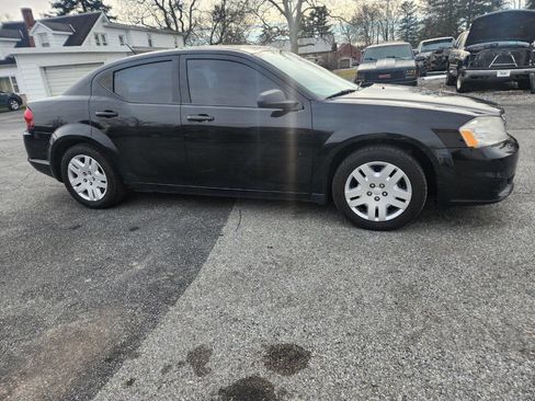 Used 2014 Dodge Avenger SE w/ Quick Order Package 27Z SE V6 image 3